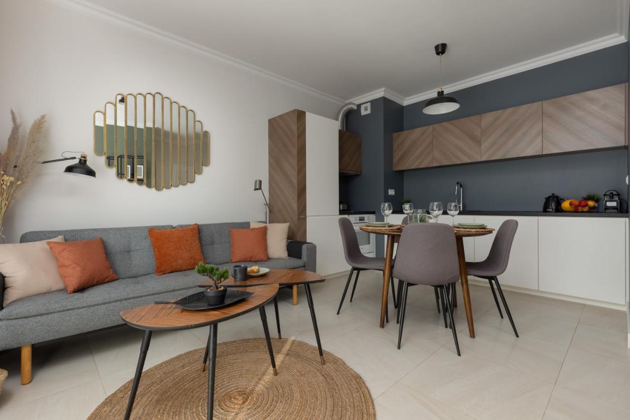 Lakeview Apartment Kapelanow Armii Krajowej By Noclegi Renters Varsó Kültér fotó