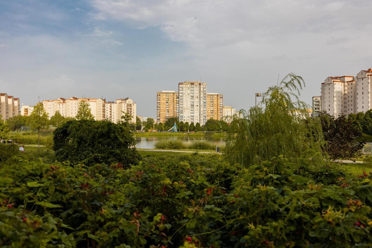 Lakeview Apartment Kapelanow Armii Krajowej By Noclegi Renters Varsó Kültér fotó